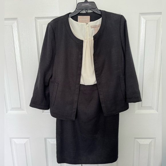 Banana Republic Tweed Dress with Matching Jacket - Picture 1 of 9